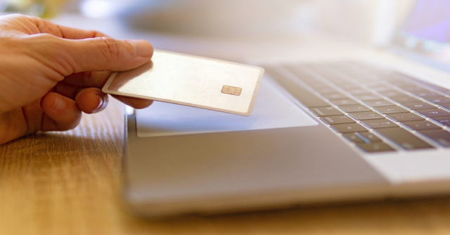 Cartão de crédito e direito do consumidor – Conheça 5 direitos que você tem nas suas compras agora! 